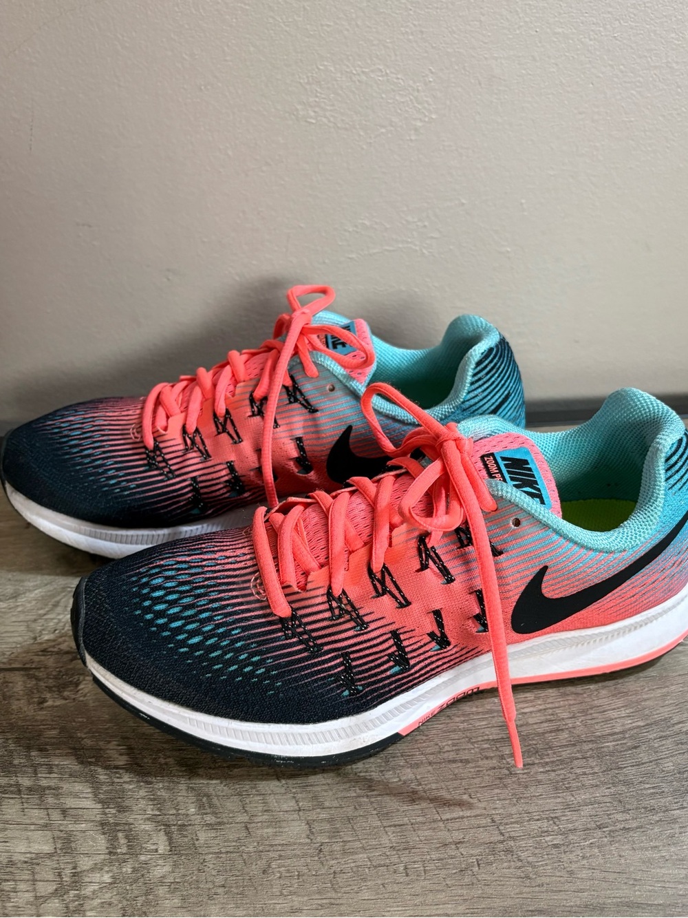 Women's NIKE Pink & Blue Gradient AIR ZOOM Pegasus 33 Running ATHLETIC Shoes